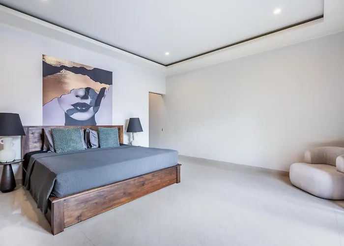 Gaia Villa *